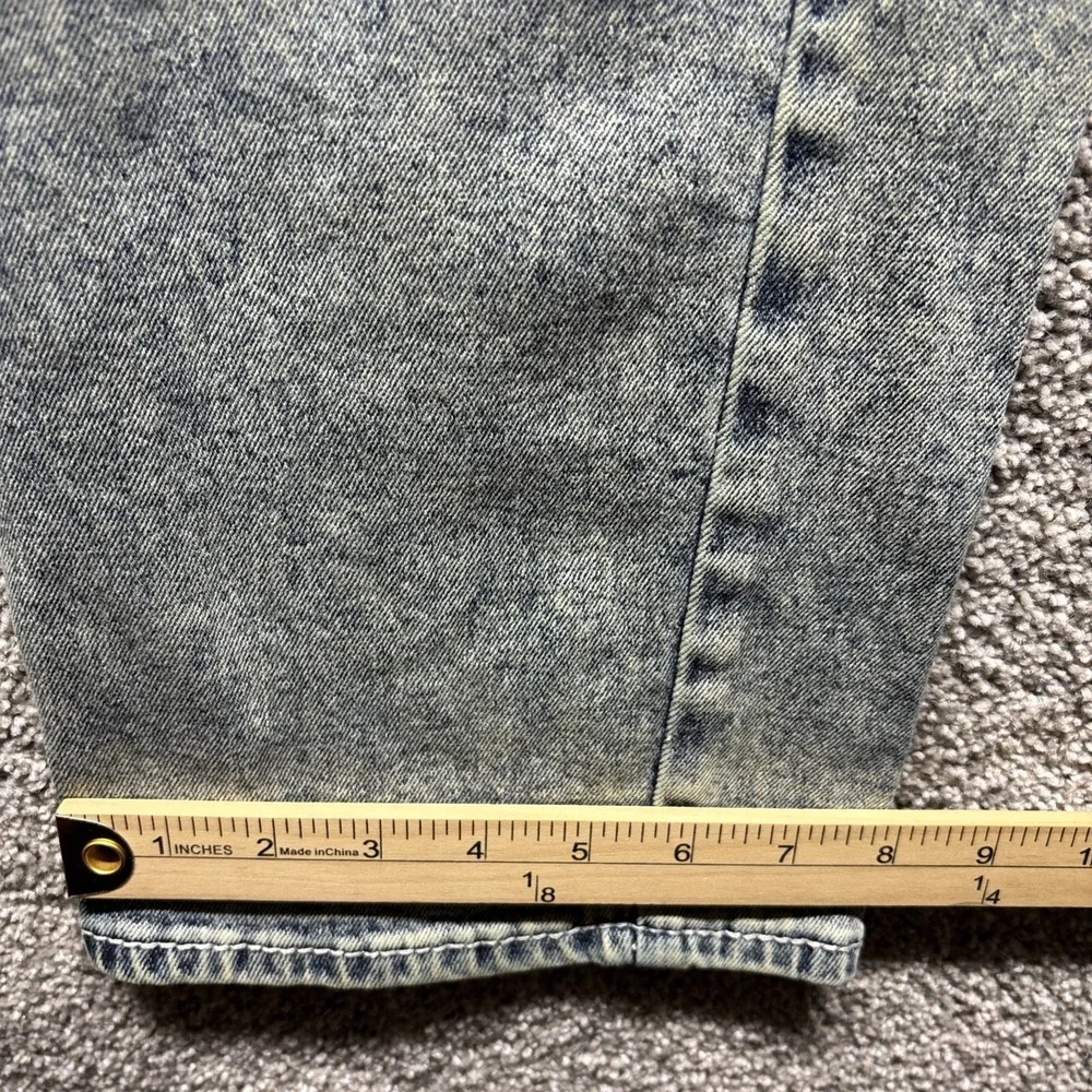 True Religion see photos